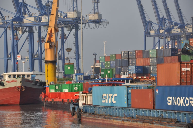Tạo thuận lợi tối đa trong hoạt động xuất nhập khẩu Tạo thuận lợi tối đa trong hoạt động xuất nhập khẩu