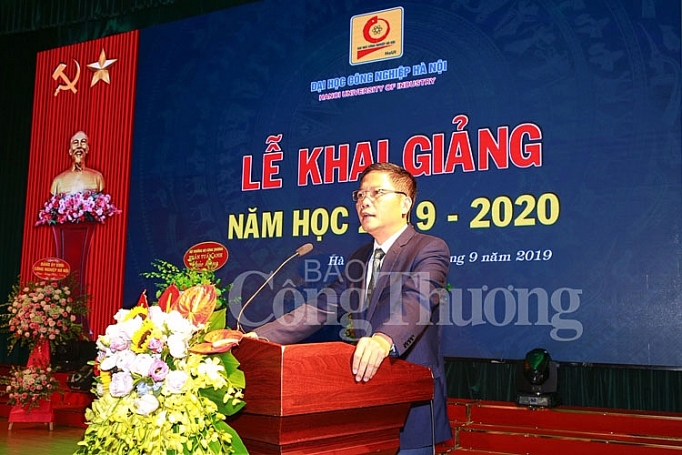 bo truong tran tuan anh dai hoc cong nghiep luon la don vi di dau khoi truong thuoc bo