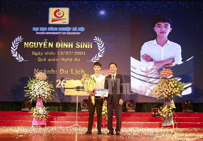 bo truong tran tuan anh dai hoc cong nghiep luon la don vi di dau khoi truong thuoc bo