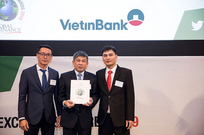 vietinbank 2 nam lien tiep la don vi cung cap dich vu ngoai hoi tot nhat viet nam