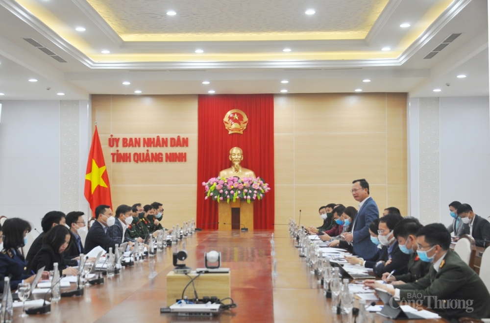 Quang cảnh buổi làm việc của đoàn công tác của Bộ Công Thương với tỉnh Quảng Ninh