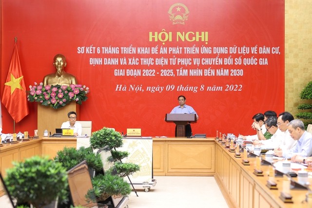 Thủ tướng Phạm Minh Chính: Chuyển đổi số lấy người dân là trung tâm