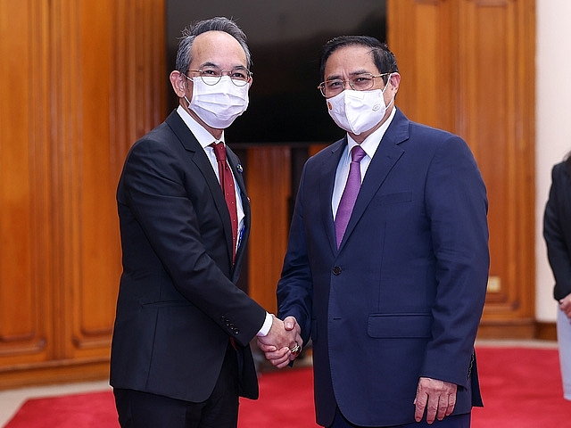 Thủ tướng Chính phủ Phạm Minh Chính tiếp Đại sứ Thái Lan tại Việt Nam Nikorndej Balankura chào xã giao