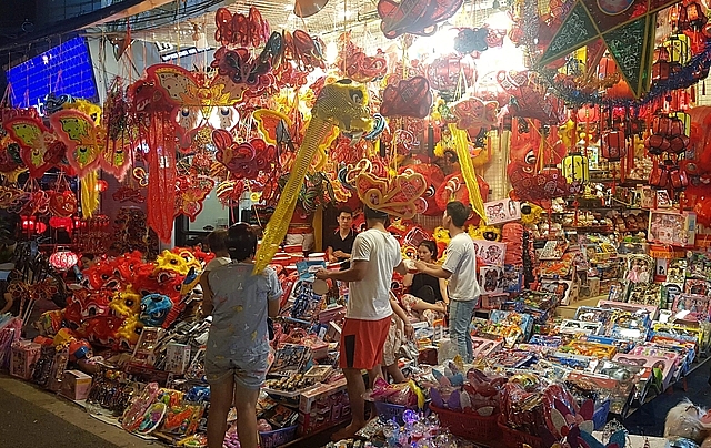 do choi trung thu da dang chung loai tu mu xuat xu