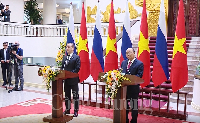 thu tuong lien bang nga dmitry medvedev tham chinh thuc viet nam