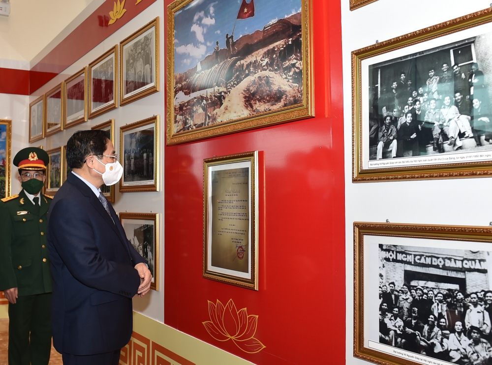 Thủ tướng dự lễ Kỷ niệm 110 năm ngày sinh Đại tướng Võ Nguyên Giáp