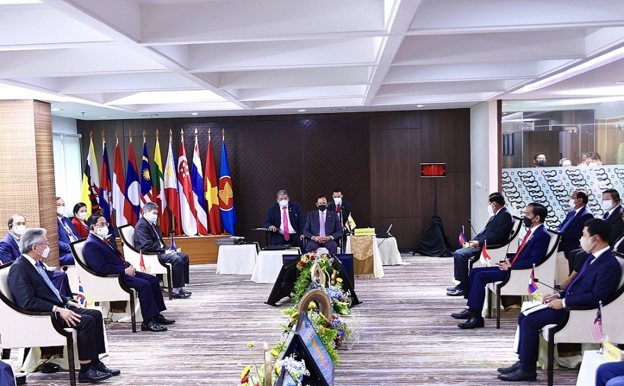 Việt Nam đóng góp nhiều nội dung chiến lược tại Hội nghị các nhà Lãnh đạo ASEAN