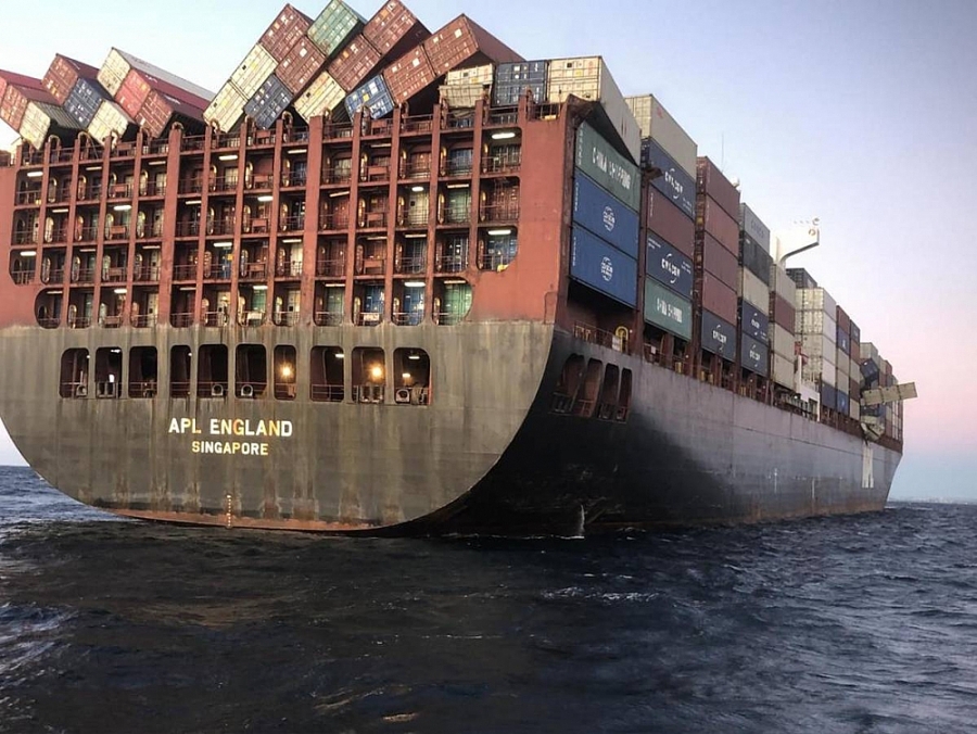 Số lượng container rơi xuống biển trên toàn cầu tăng đột biến