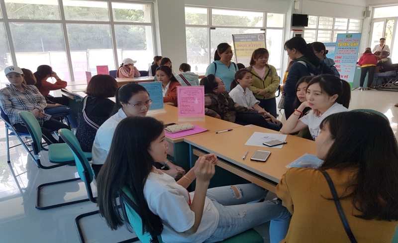 Ninh Thuận: Nhiều giải pháp hỗ trợ việc làm cho người lao động ninh thuan nhieu giai phap ho tro viec lam cho nguoi lao dong