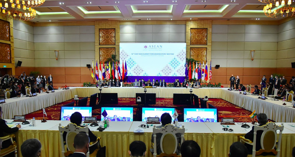 Các Bộ trưởng Ngoại giao dự Hội nghị Cấp cao Đông Á