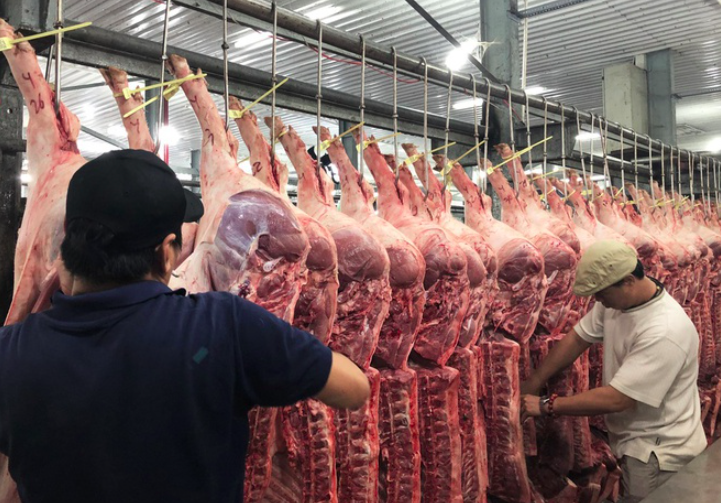 Tổ Điều hành thị trường trong nước thường kỳ tháng 10: Chuẩn bị tốt các phương án cung ứng hàng hóa dịp cuối năm Tổ Điều hành thị trường trong nước thường kỳ tháng 10: Chuẩn bị tốt các phương án cung ứng hàng hóa dịp cuối năm