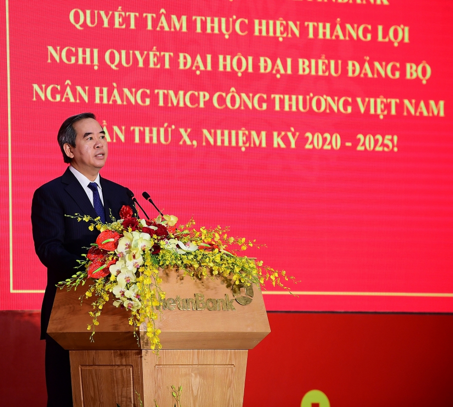 dang bo vietinbank de ra 5 nhiem vu trong tam va 2 khau dot pha